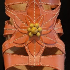 Clarks LEATHER Sandals- Bendables "Lexi Myrtle" Size 12M - Beautiful CORAL color